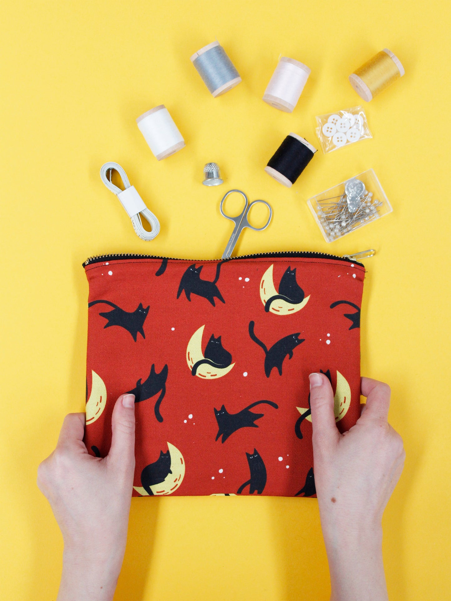 Astuccio portatutto piatto - Cat on the Moon