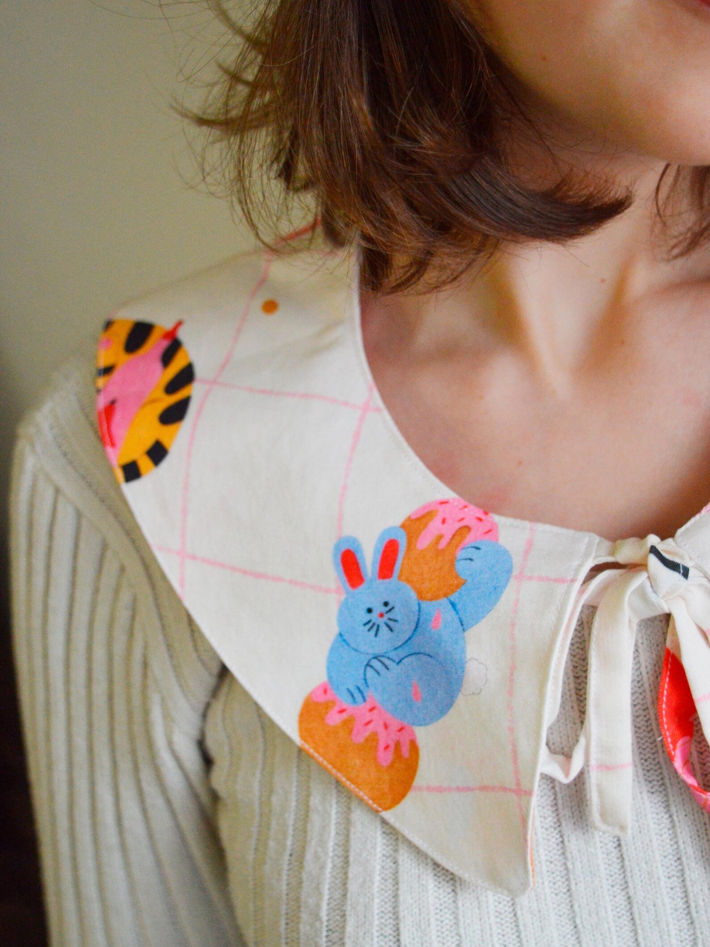 Wide collar, GNAM collection! Print illustrated by Anna Spreafico