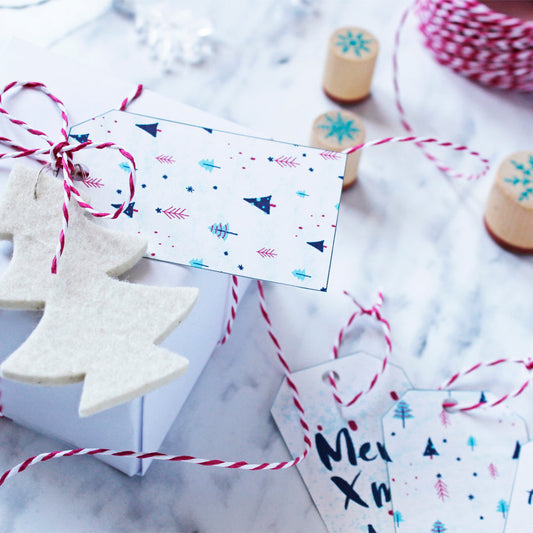 CHRISTMAS GIFT TAGS + WRAPPING PAPER // FREE PRINTABLE