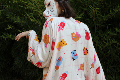 Kimono a maniche lunghe, collezione GNAM! Stampa illustrata da Anna Spreafico